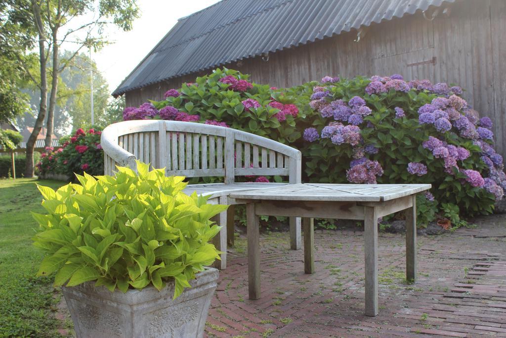 Wartena Hoeve - Vega B&B エクステリア 写真