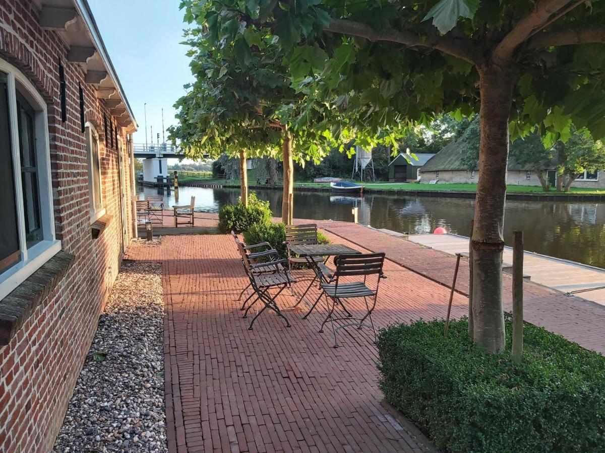 Wartena Hoeve - Vega B&B エクステリア 写真